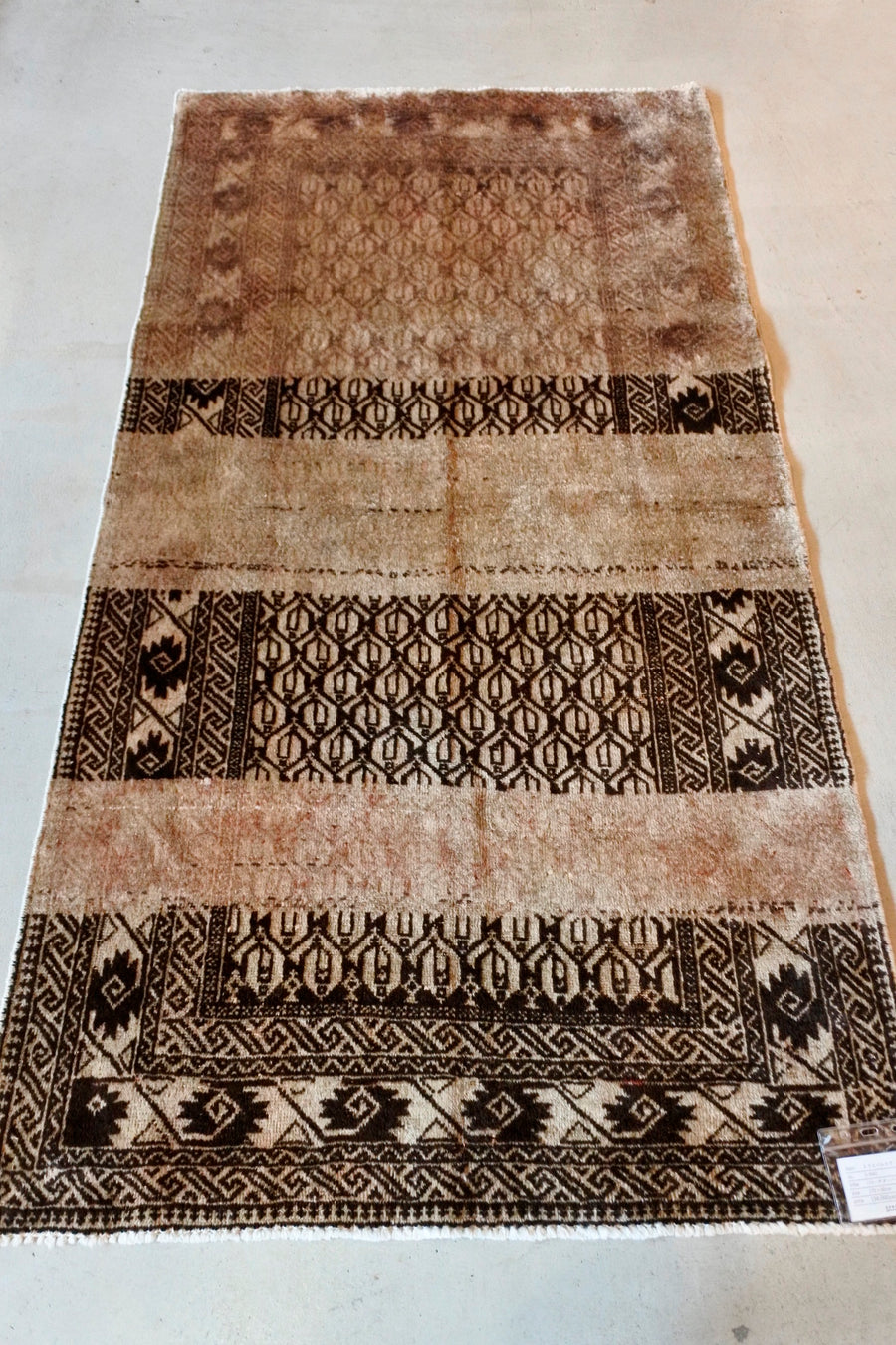 新品未使用】パキスタン産　シルク　絨毯　グラデーション