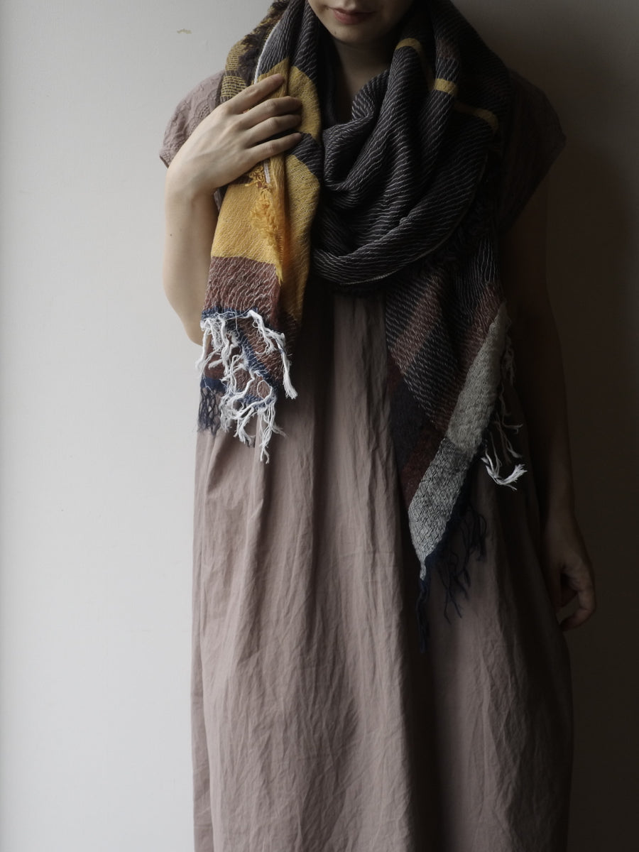 tamaki niime ｜ roots shawl MIDDLE　wool